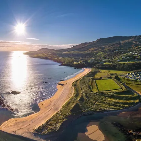 Modern Coastal Casa de Férias *